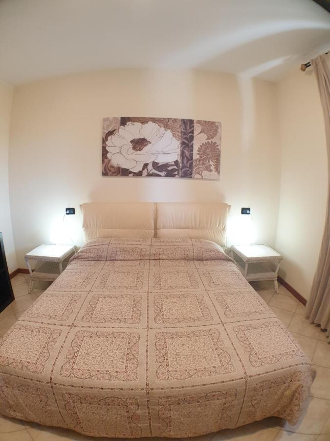 La Fenice Holiday Apartment Manerba del Garda Exteriör bild